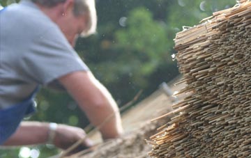 professional Field thatchers